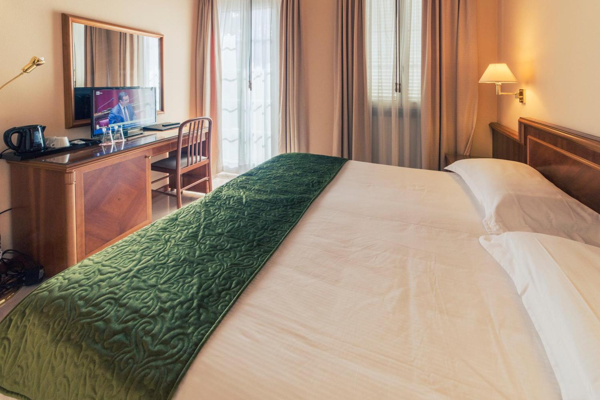 Hotel Bettina Мергоццо Экстерьер фото